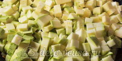 жареные кабачки с морковью