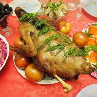 Гусь с гречкой, грибами и печенью в рукаве