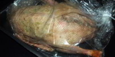 гусь с гречкой, грибами и печенью в рукаве