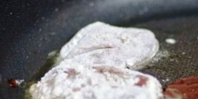 куриная печень, жареная с луком