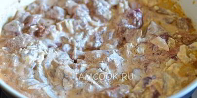 печень индейки тушеная с курагой и черносливом