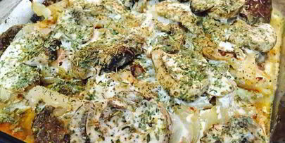 печень с грибами под сливочным соусом