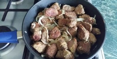 жареная печень с луком