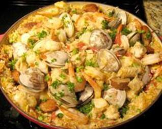 Паэлья с морепродуктами в духовке