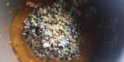 плов из чечевицы с курицей в мультиварке