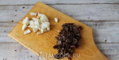 плов из гречки с грибами и орехами