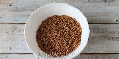 плов из гречки с грибами и орехами