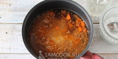 плов из гречки с грибами и орехами