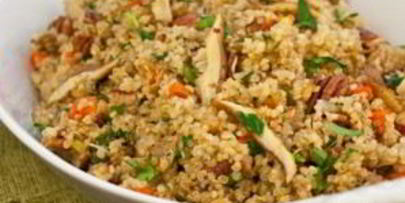 плов из киноа с грибами