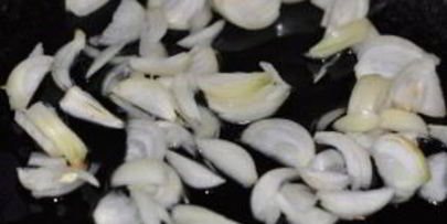 плов из курицы на сковороде