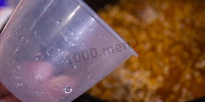 плов из перловки в мультиварке с мясом