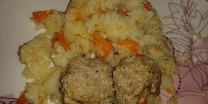 плов с фрикадельками