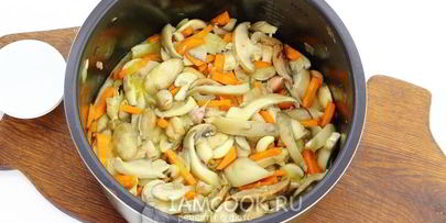 плов с грибами в мультиварке