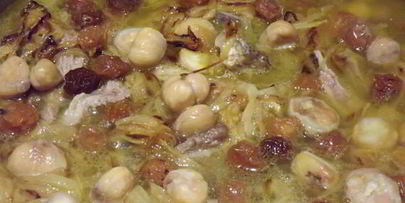 плов с курагой и изюмом