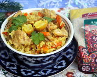 Плов с курицей и курагой в мультиварке