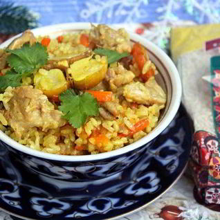 Плов с курицей и курагой в мультиварке