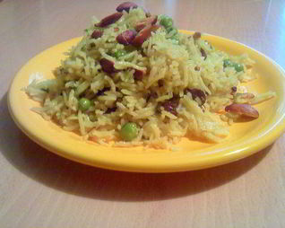 Плов с зеленым горошком