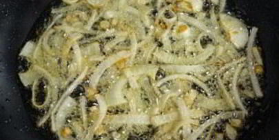 плов в духовке со свининой