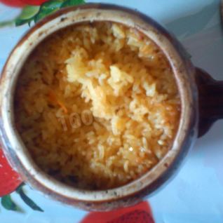 Плов в горшочке в духовке с курицей