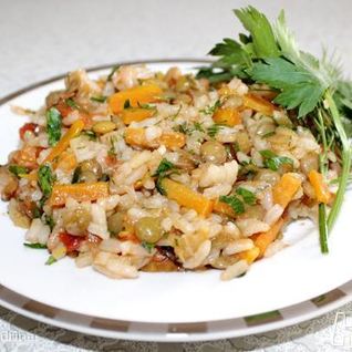 Полезный плов с чечевицей