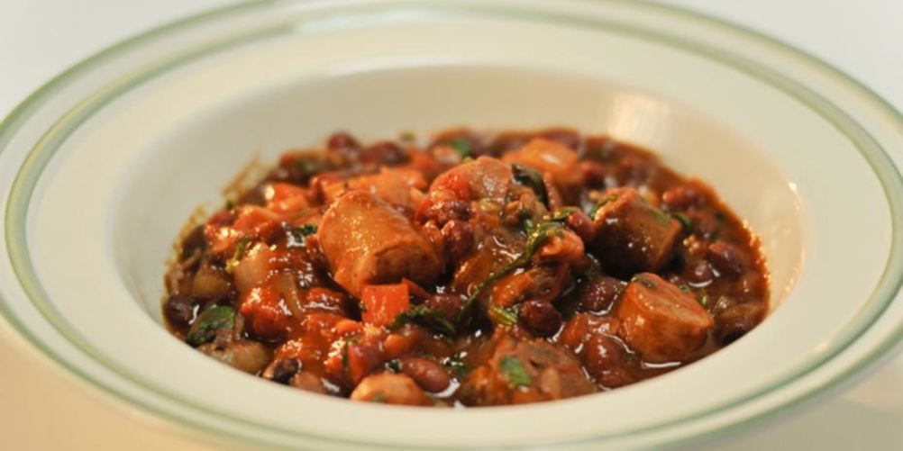 Рецепт острое рагу из колбасок и овощей