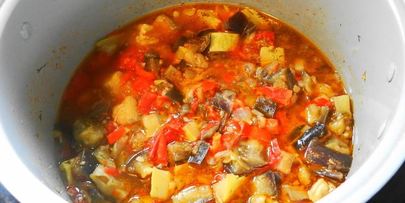 овощное рагу с баклажанами в мультиварке