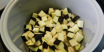 овощное рагу с баклажанами в мультиварке