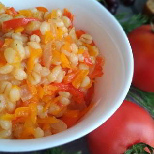 Овощное рагу с перловой крупой