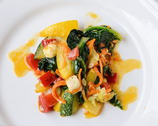 Овощное рагу со шпинатом