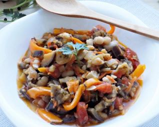 Овощное рагу в мультиварке