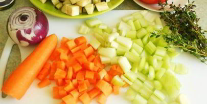 рагу из баранины с зернами граната и картофельным гарниром