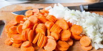 рагу из курицы с морковью и цуккини