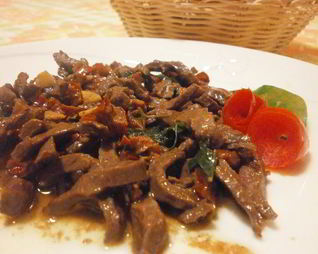 Рагу из сердца с вялеными помидорами