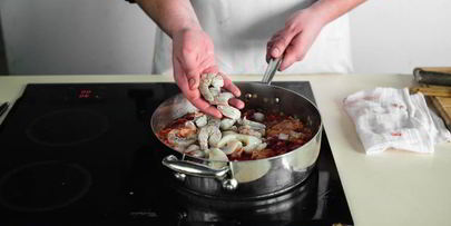 рагу из трески и морепродуктов