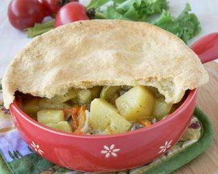 Рагу с куриными сердцами под крышечкой