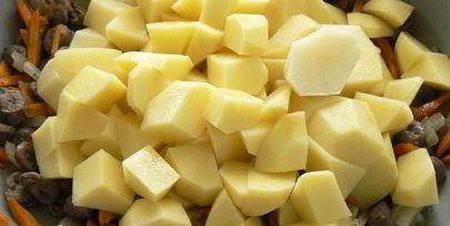 рагу с куриными сердцами под крышечкой