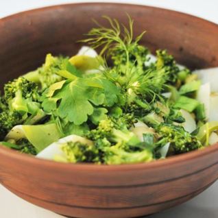 Зеленое картофельное рагу