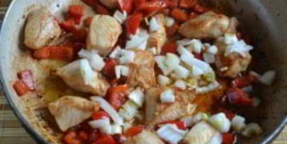 рисовая лапша с курицей