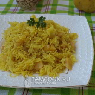 Рисовый гарнир с айвой