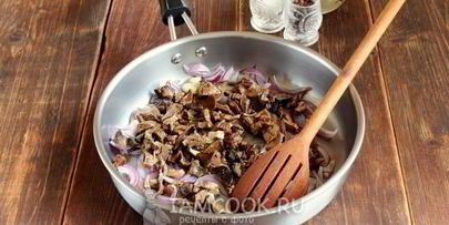 ризотто с белыми грибами