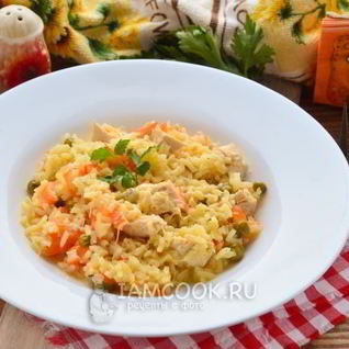 Ризотто с курицей и овощами