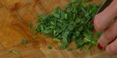 дорада под соусом из винограда и тархуна