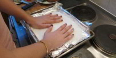 дорада, запеченная в соли