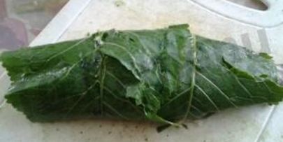 форель речная запеченная в листьях хрена