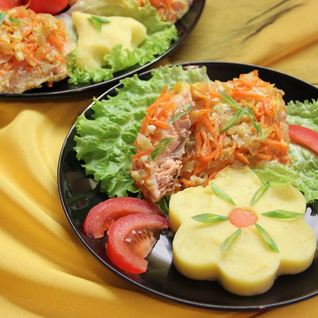 Горбуша под классическим маринадом и яичной заливкой