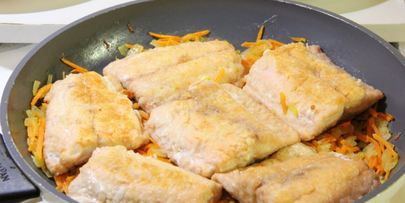 горбуша под классическим маринадом и яичной заливкой