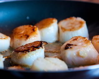 Гребешки в сливочном соусе