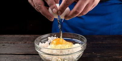 кальмары, фаршированные рисом и яйцом