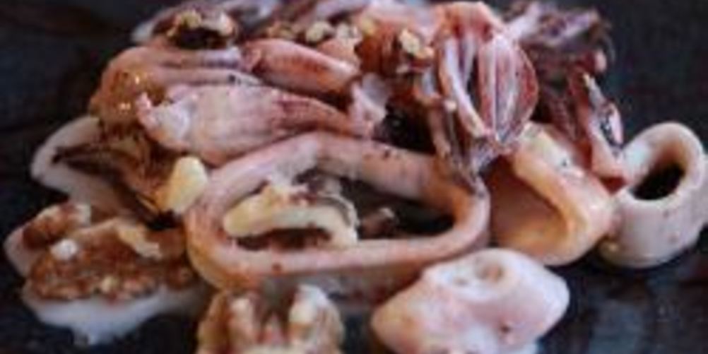 Рецепт кальмары в ореховом соусе