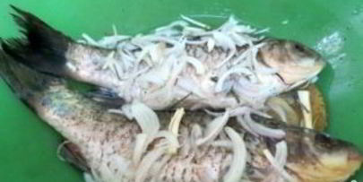 карась на углях